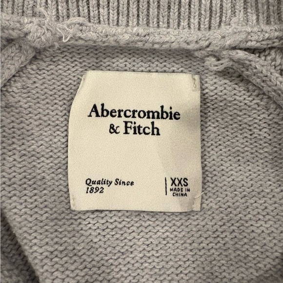 Abercrombie Half-Zip Sweater - Size XXS - Picture 4 of 4